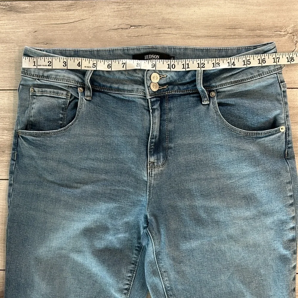 Hudson 1811754 slim straight jeans size 12